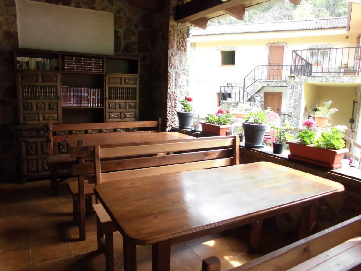 El Molino Hotell Arenas De Cabrales Exteriör bild