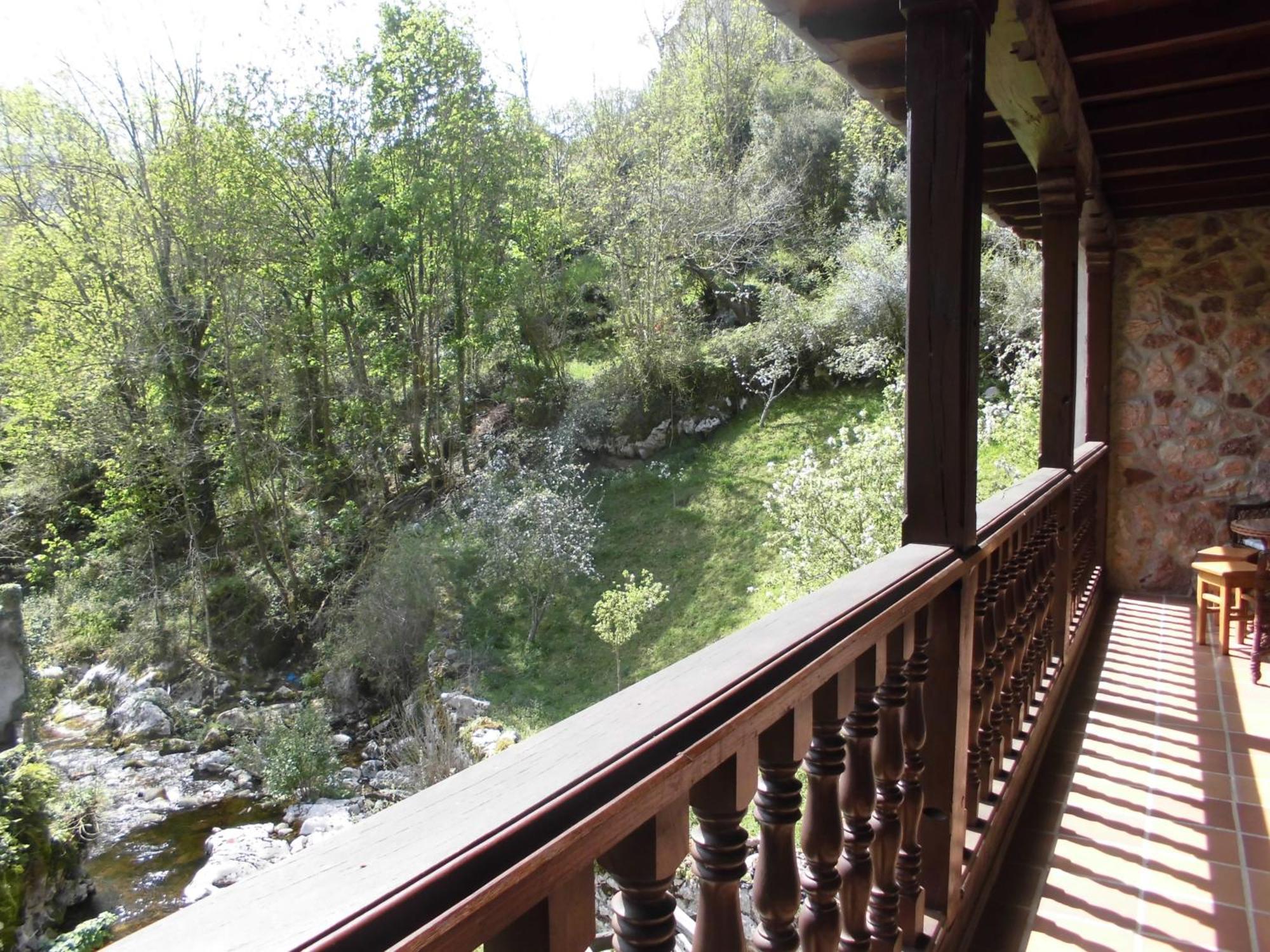 El Molino Hotell Arenas De Cabrales Exteriör bild