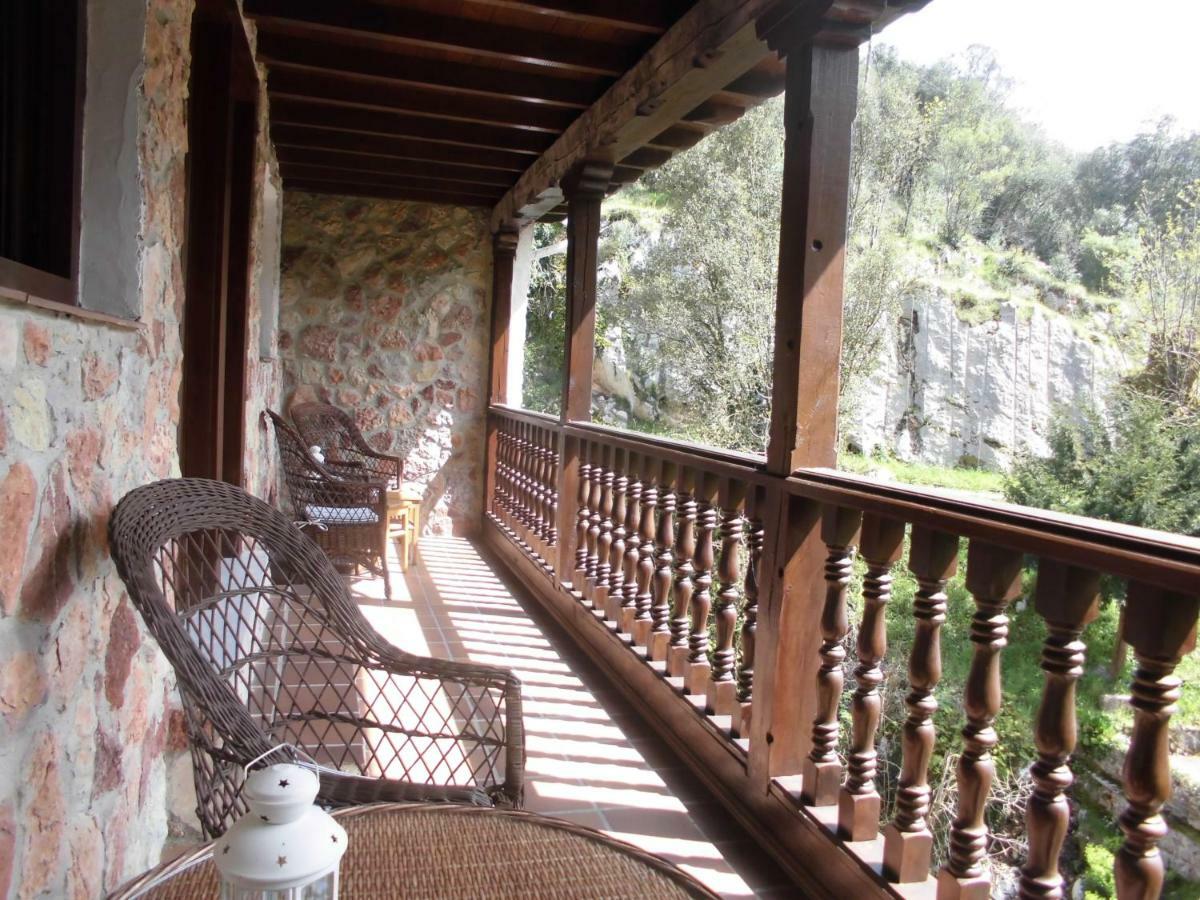 El Molino Hotell Arenas De Cabrales Exteriör bild