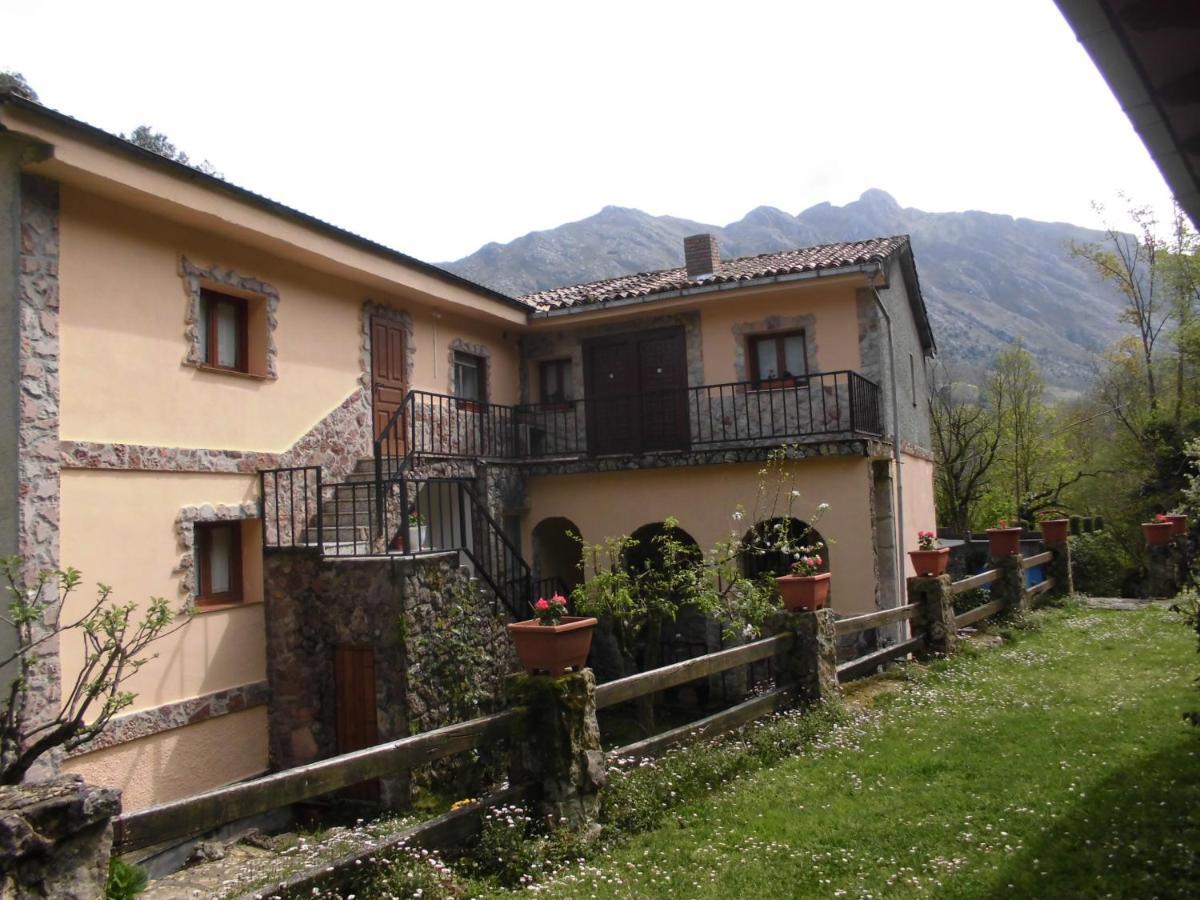 El Molino Hotell Arenas De Cabrales Exteriör bild