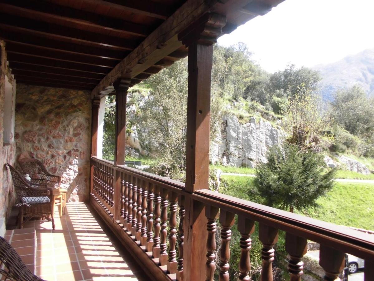 El Molino Hotell Arenas De Cabrales Exteriör bild